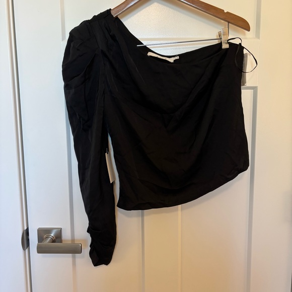 Astr Tops - Women’s ASTR Silky Black One Shoulder Blouse